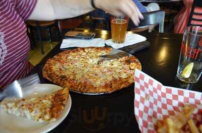 Legend's Pub & Grill