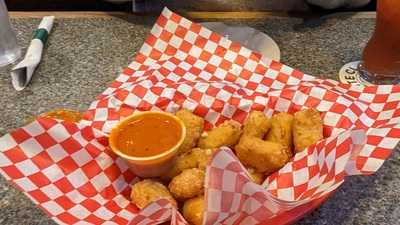 Chandler's Burger Bistro