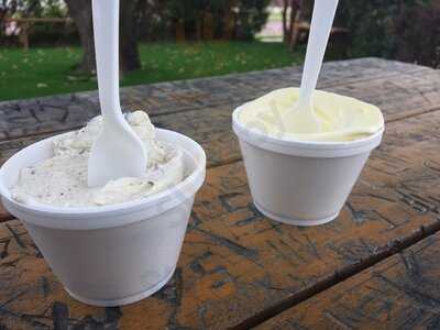Curly's Frozen Custard