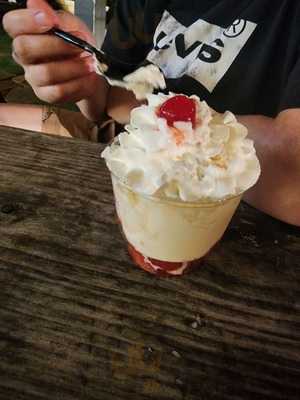 Curly's Frozen Custard