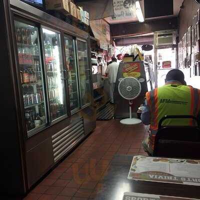 Loeser's Old Fashioned Kosher Deli