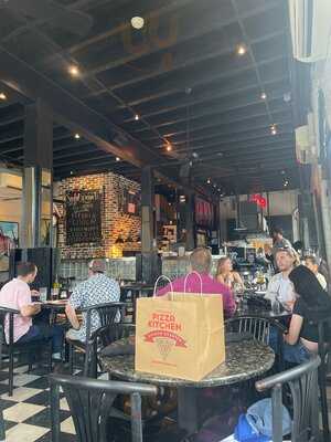 Louisiana Pizza Kitchen French Quarter