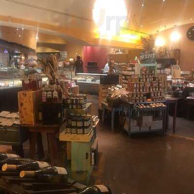 Alon's Bakery & Market At Park Place