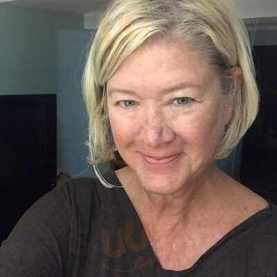 Alon's Bakery & Market At Park Place