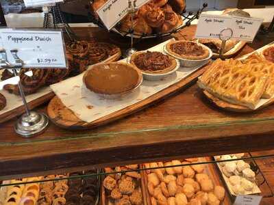 Alon's Bakery & Market At Park Place