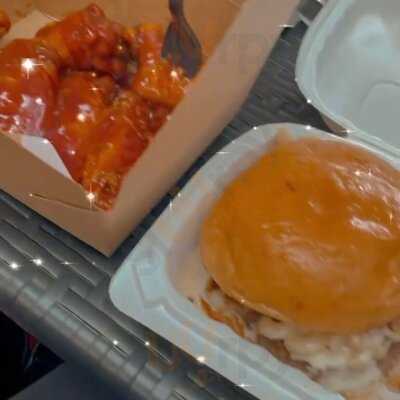 Billy's Sports Bar & Lounge Rooftop