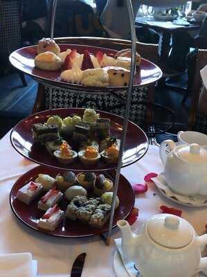 Rowes Wharf Sea Grille