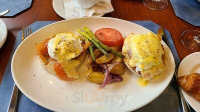 Rowes Wharf Sea Grille