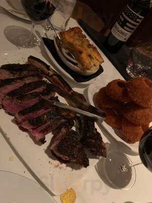 Fleming's Prime Steakhouse & Wine Bar