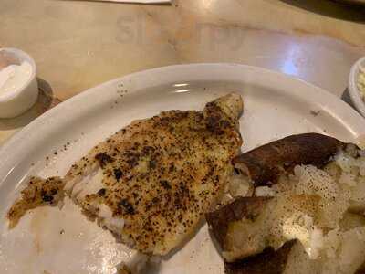 Muldoon's Saloon & Eatery