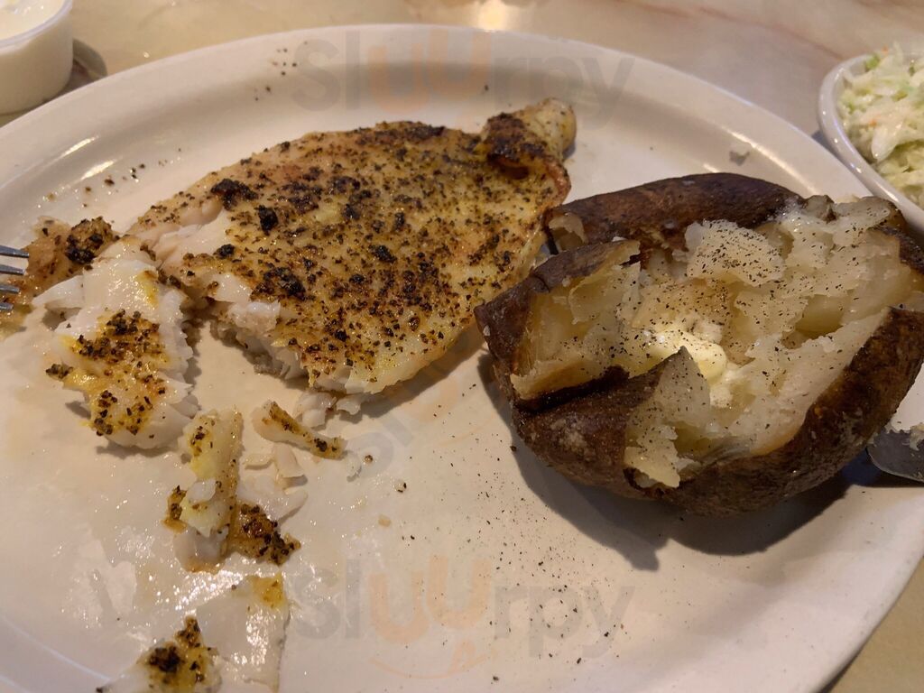 Muldoon's Saloon & Eatery