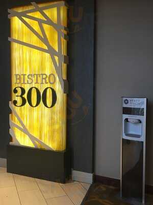 Bistro 300