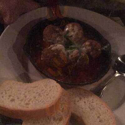 Carmella's Plates & Pints