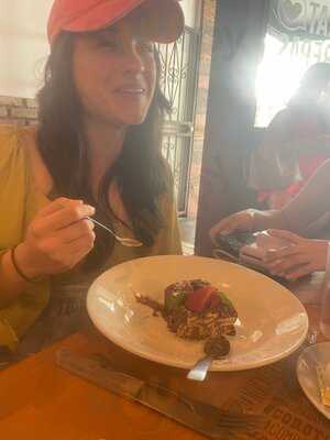 Doggi's Arepa Bar - Coral Way