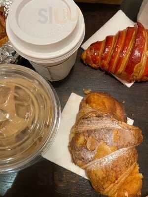 Mille-feuille Bakery & Cafe