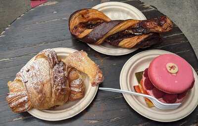 Mille-feuille Bakery & Cafe