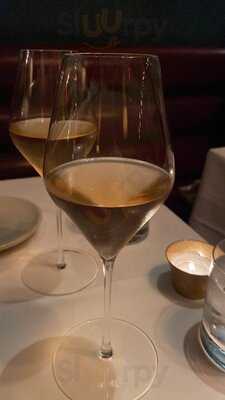 Jeffrey's Restaurant