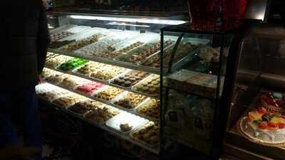 F. Monteleone Bakery