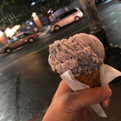 Shug's Soda Fountain & Ice Cream