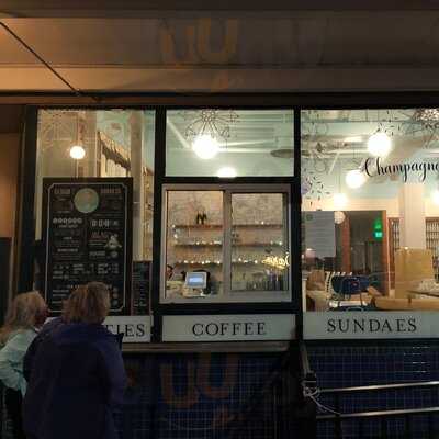 Shug's Soda Fountain & Ice Cream