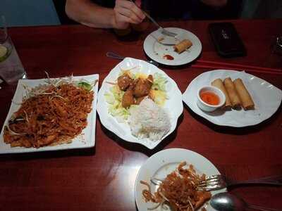 Sikhay Thai Lao Restaurant