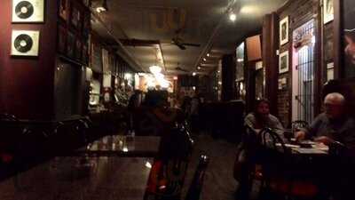 Bb's Jazz, Blues And Soups