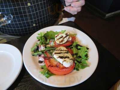 Vito's Sicilian Pizzeria & Ristorante