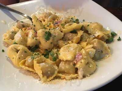 Vito's Sicilian Pizzeria & Ristorante