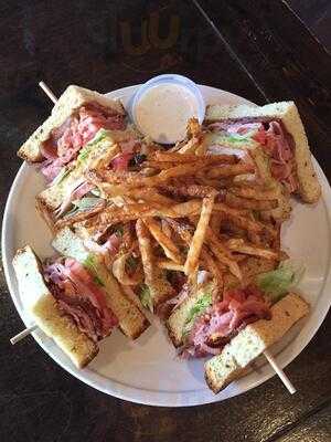 Magnolia Motor Lounge