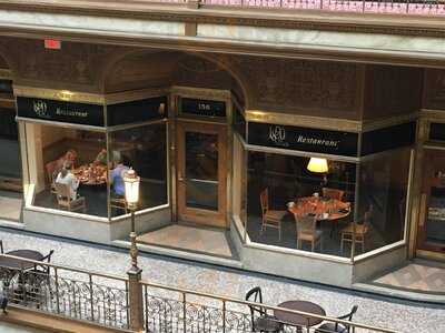 1890 Restaurant & Lounge