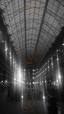 1890 Restaurant & Lounge