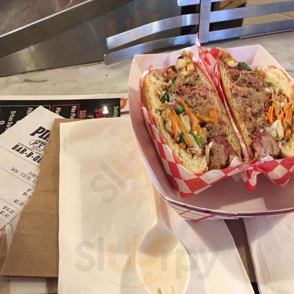 Pike's Pit Bar B Que