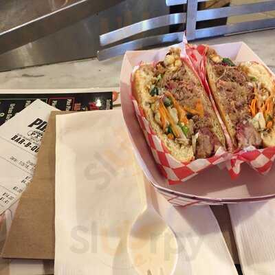 Pike's Pit Bar B Que