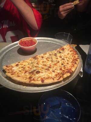 Bearno's By The Bridge