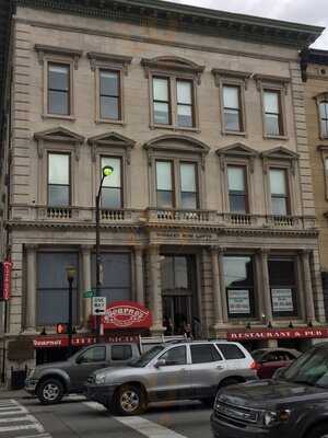 Bearno's By The Bridge