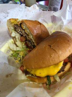 Chuco Burgers