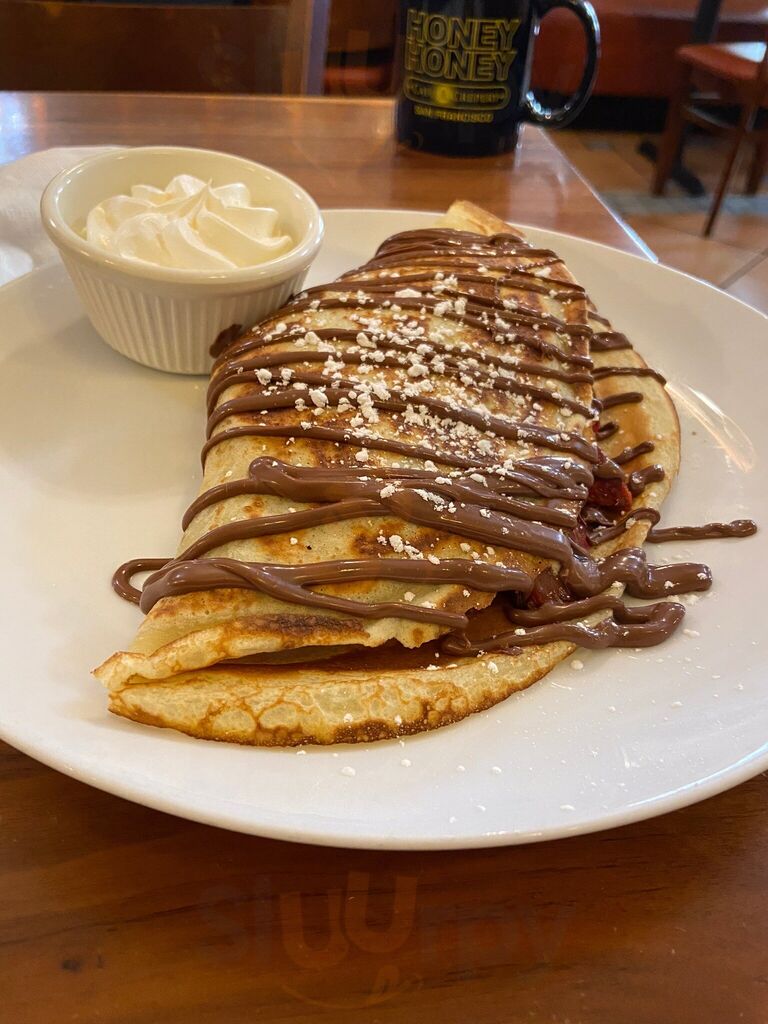Honey Honey Cafe & Crepery