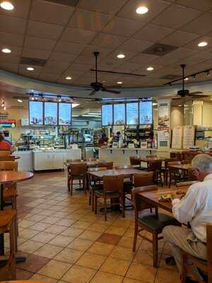 Cafe Carolina & Bakery