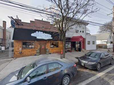 Starving Artist Cafe & Gallery