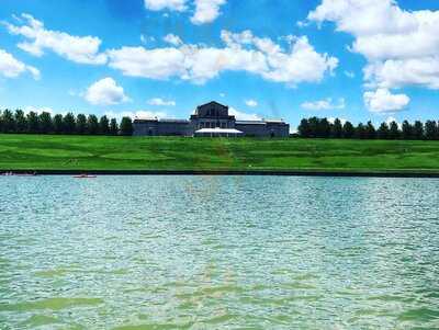 Boathouse Forest Park