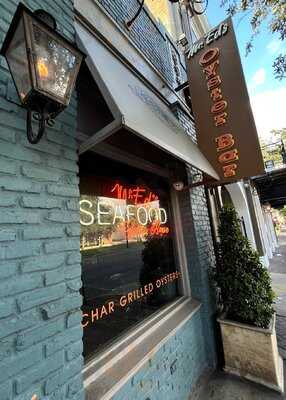 Mr. Ed's Seafood & Oyster House, St. Charles