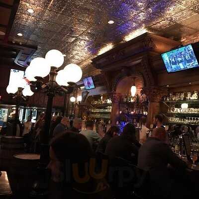 Stoddard's Fine Food & Ale