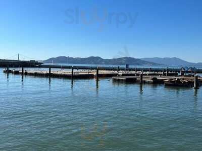 Pier Market Seafood Restaurant