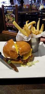 Cold Beers And Cheeseburgers