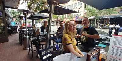 Cold Beers And Cheeseburgers