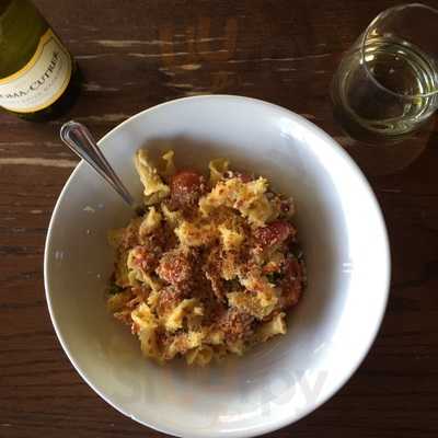 Cold Beers And Cheeseburgers