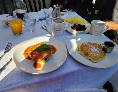 The Farm Of Beverly Hills