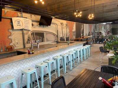 Moxies Cafe And Caterer