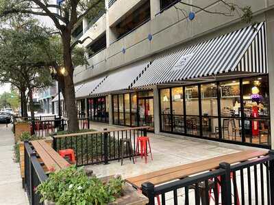 Moxies Cafe And Caterer