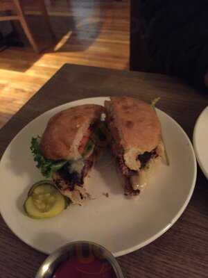 Trillium Kitchen And Patio